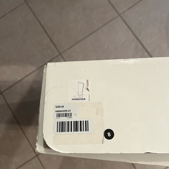 Aldo black leather boots. Size 8. Brand new, never worn. - Picture 3 of 5